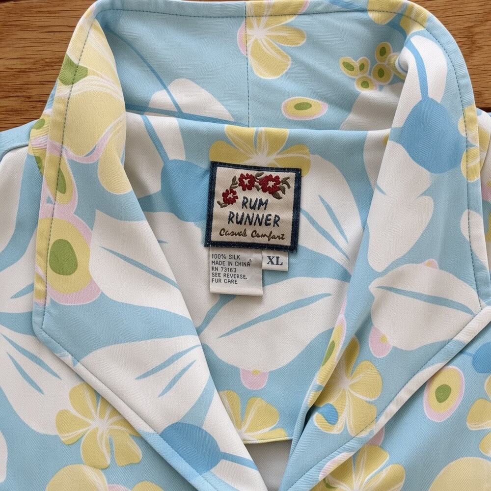 Vtg Rum Runner Silk Hawaiian Shirt XL Blue Yellow Floral Tropical Pastel Casual